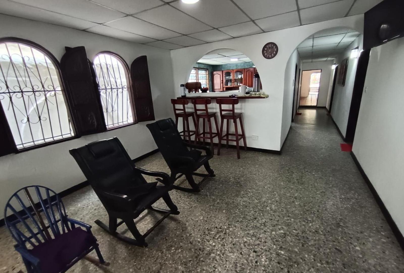 Pensión Portones De Getsemani *