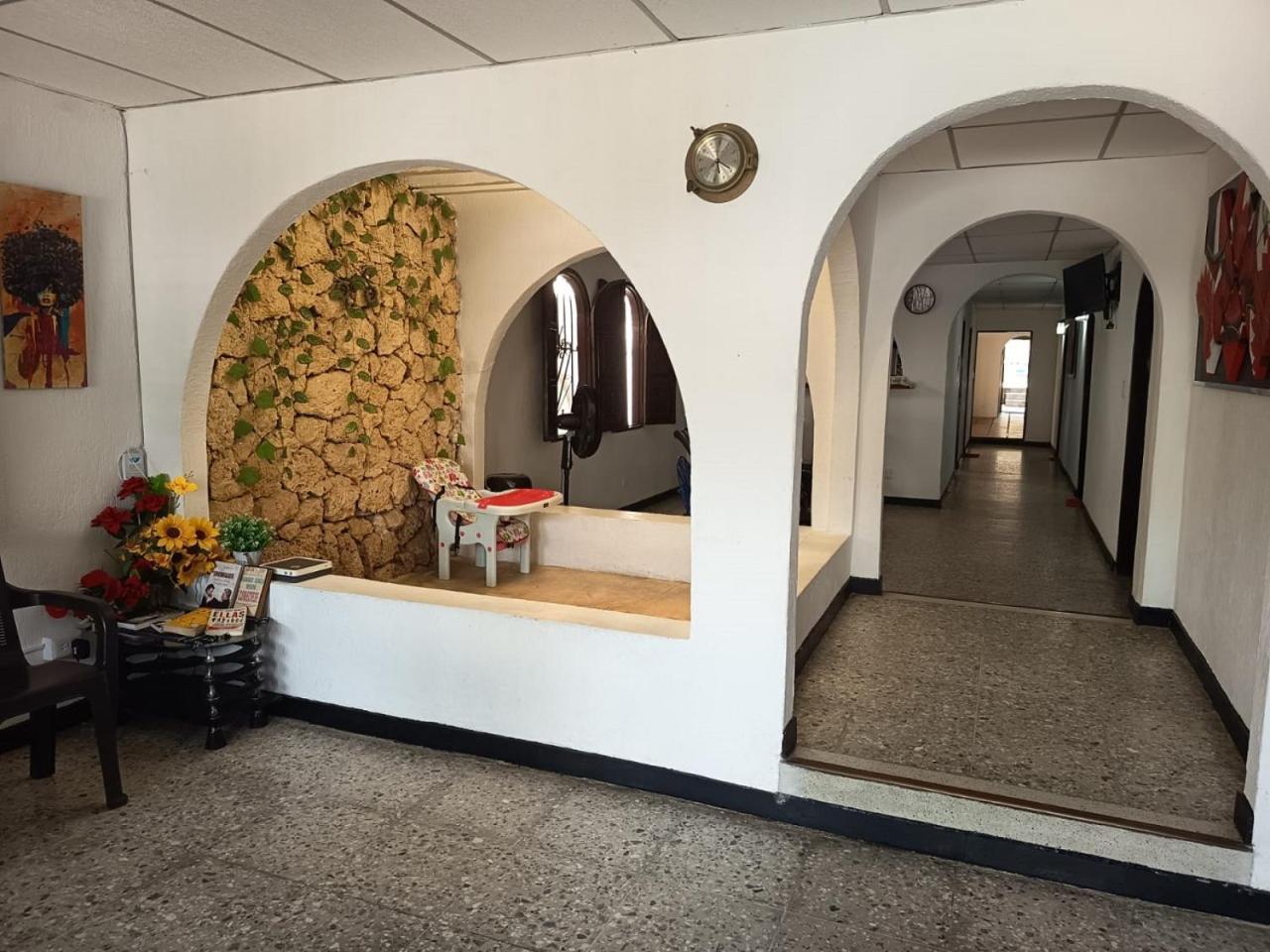 Pensión Portones De Getsemani *