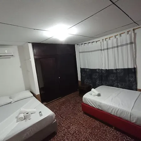 Portones De Getsemani Guest house